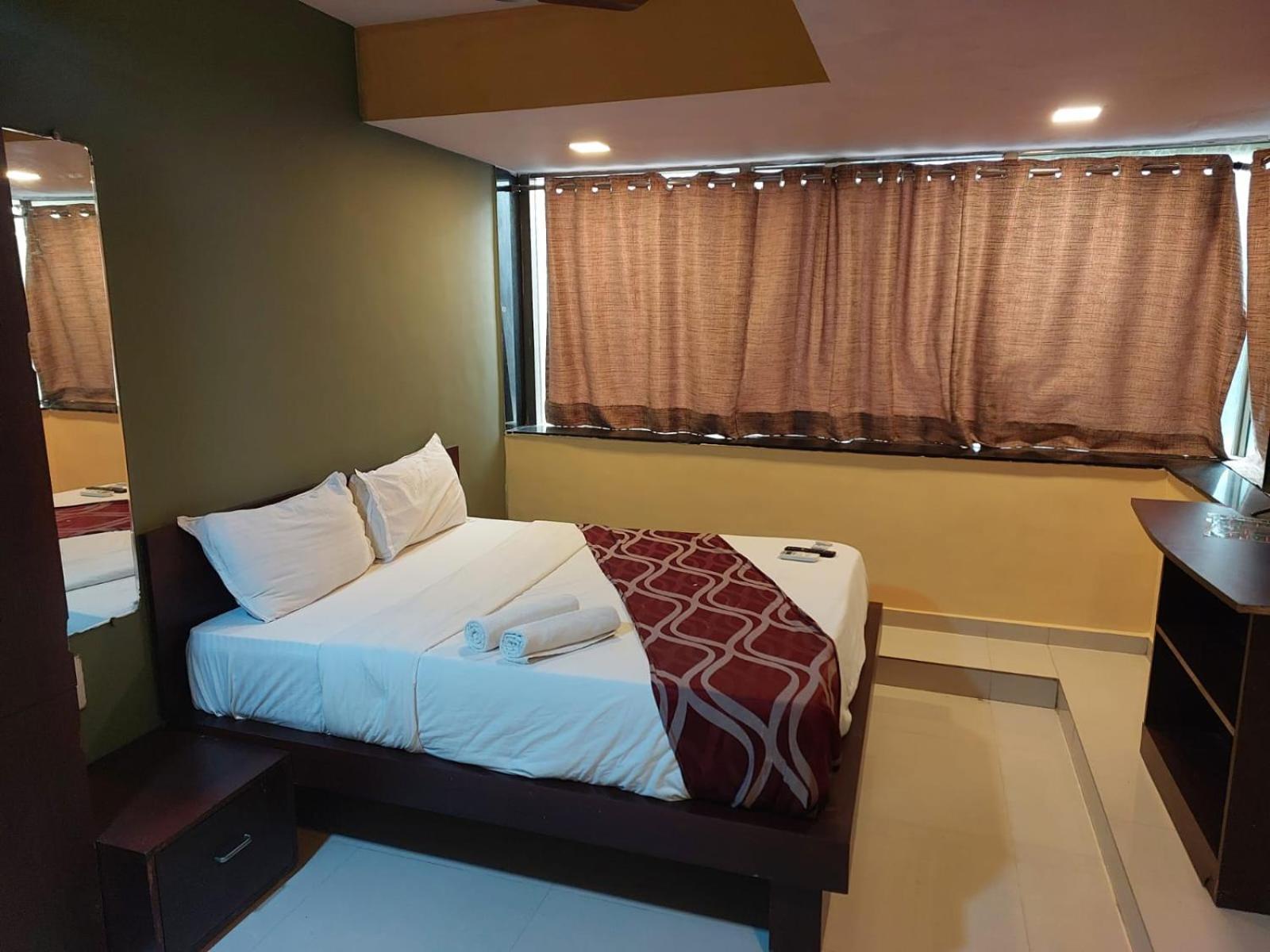 Hotel Artusinn Midc Andheri East Bombay Exterior foto