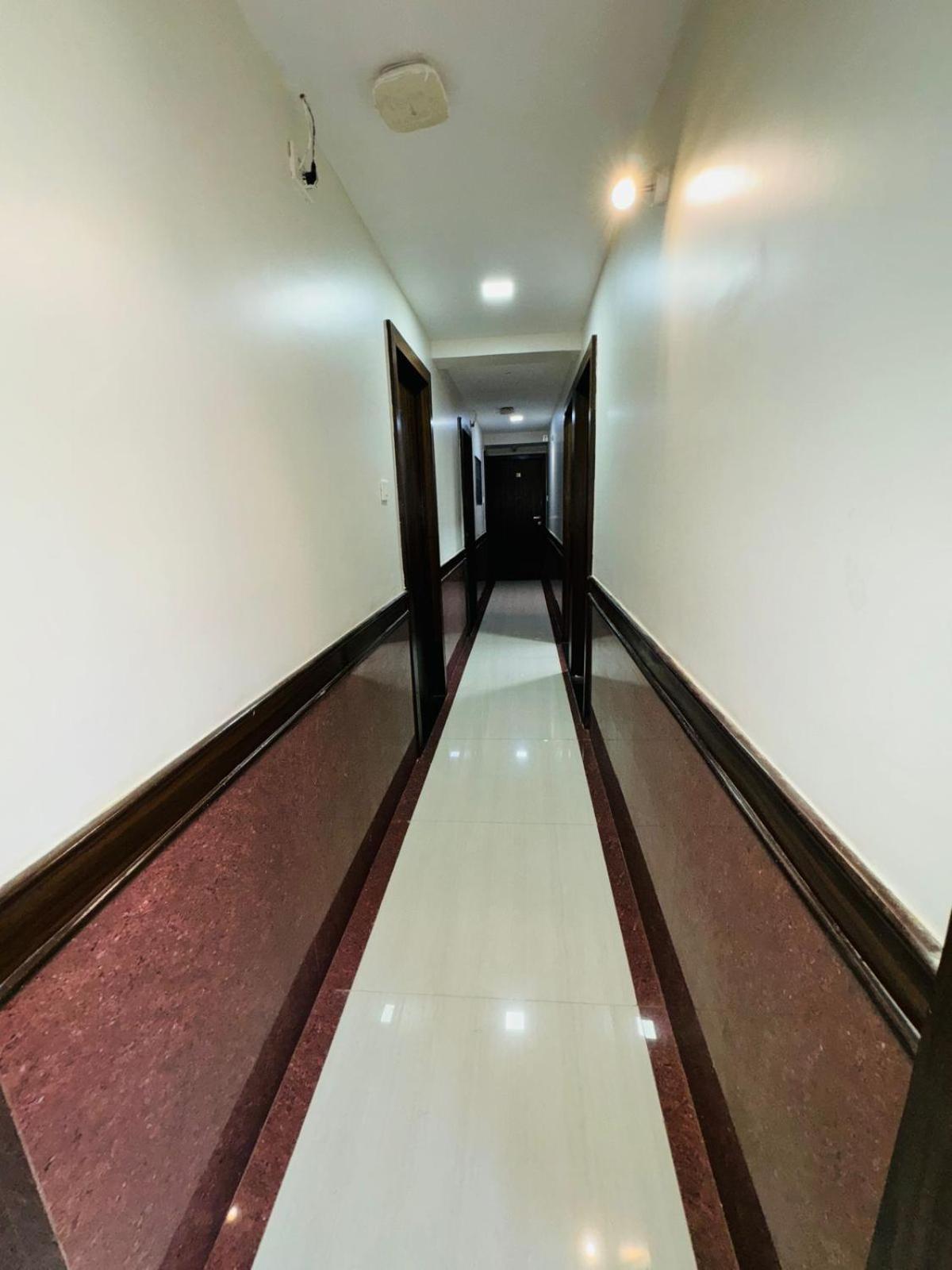 Hotel Artusinn Midc Andheri East Bombay Exterior foto